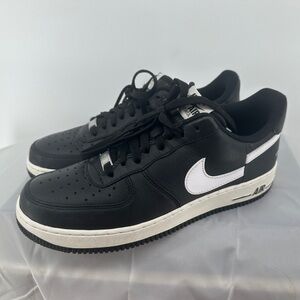Air Force 1 Low Supreme x
Comme des Garcons